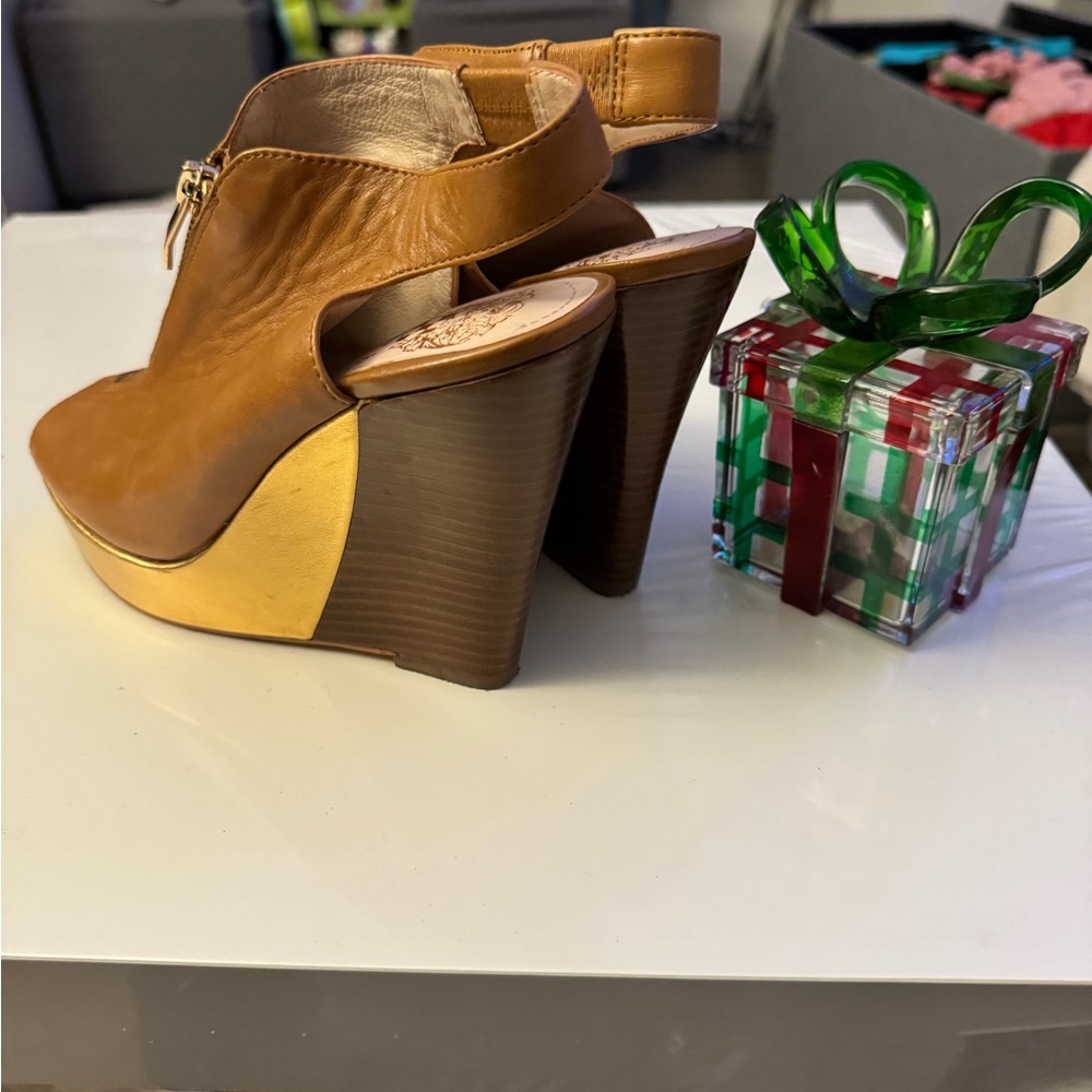 Wedges shoes